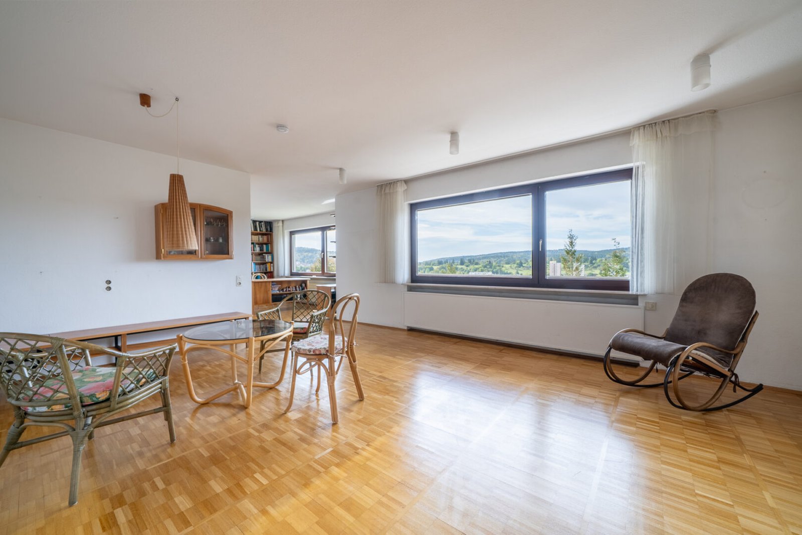 Wohnzimmer / Büro
